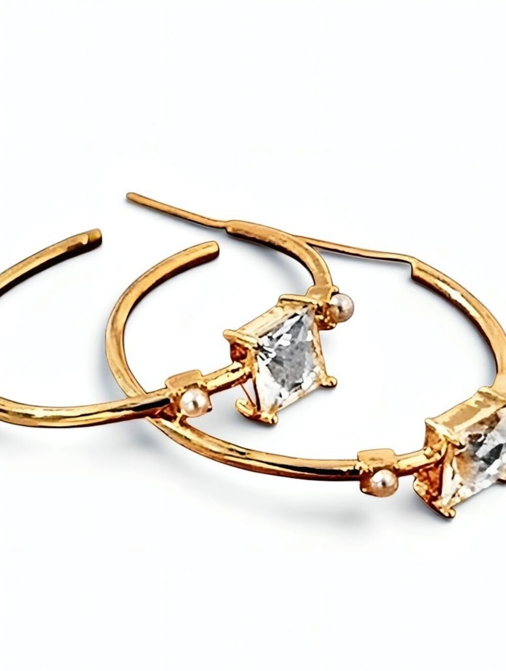 Dainty Gold Plated Copper Hoop Earrings With Baguette CZ Pearl Accent 34mm; NWOT